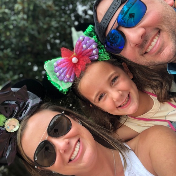 Meet your Posher, Amber - Picture 3 of 5